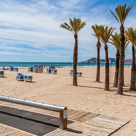 Parralue Beach Front Home Бенидорм Екстериор снимка