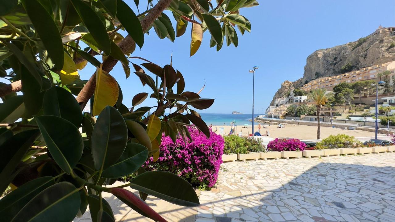 Parralue Beach Front Home Бенидорм Екстериор снимка