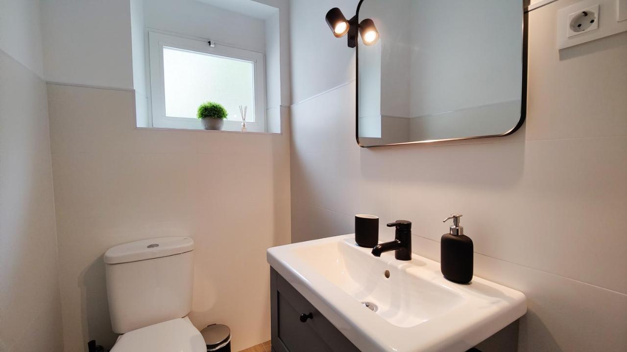Parralue Beach Front Home Бенидорм Екстериор снимка