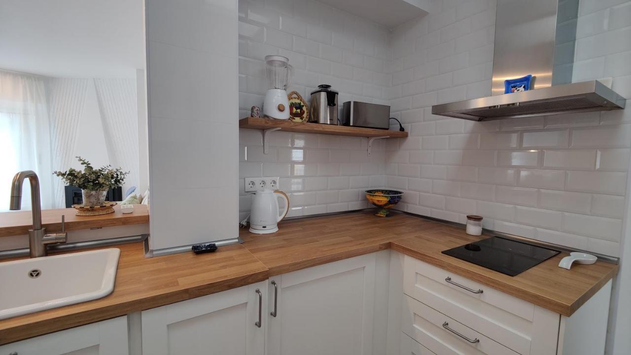 Parralue Beach Front Home Бенидорм Екстериор снимка